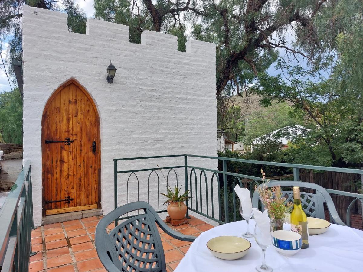 Bethesda Tower Accommodation Nieu-Bethesda Εξωτερικό φωτογραφία